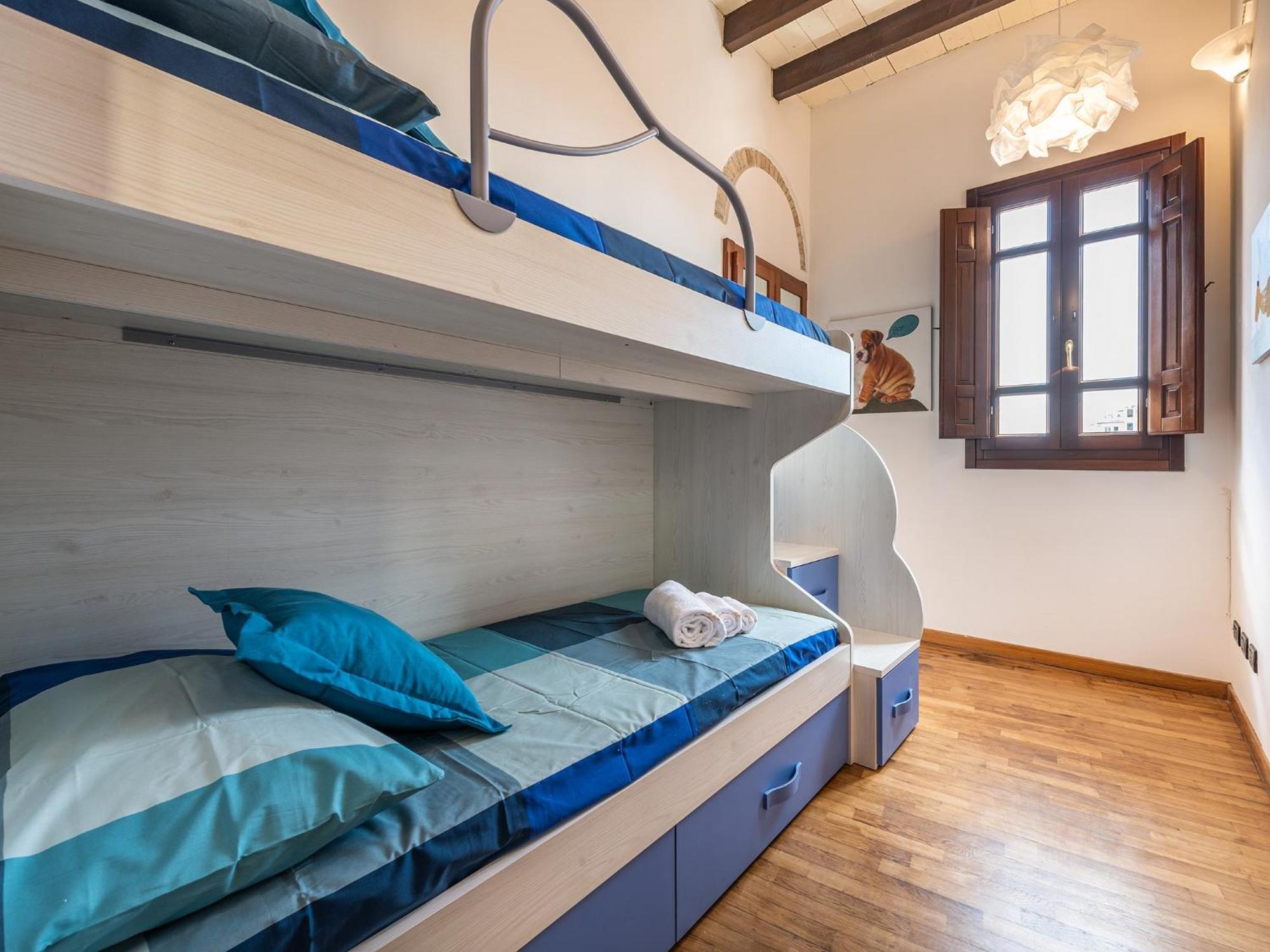 Apartment Charm In Villanova Cagliari